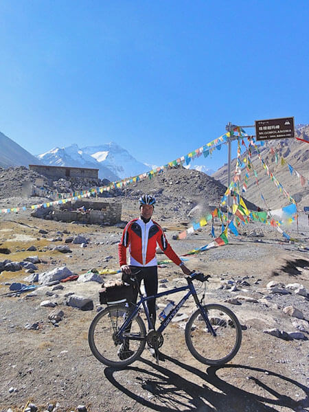 Mount Everest Basecamp Axel Koenders bikepacking